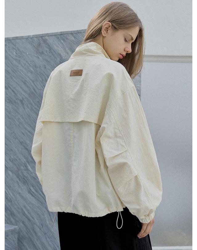 아방 Nylon Windbreakert Jumper - CREAM 착용컷