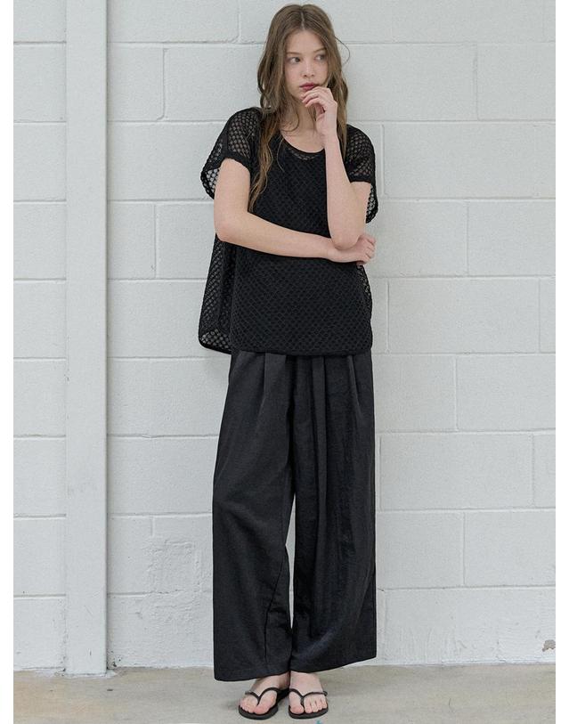 아방 Poncho Oversized Knit - BLACK 착용컷