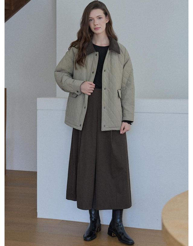 아방 Diamond Quilted Safari Jacket - BEIGE 착용컷