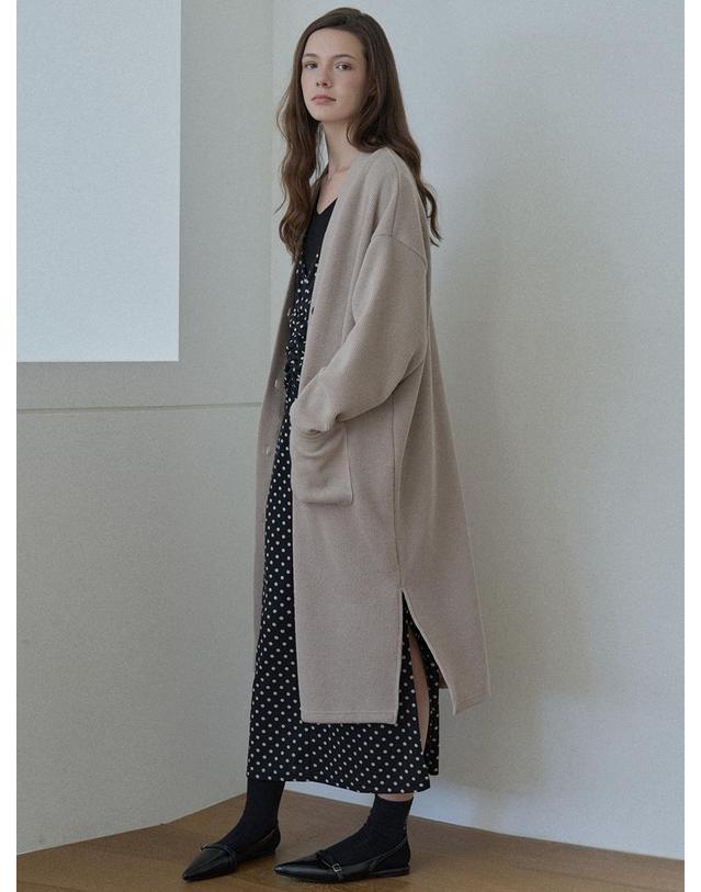 아방 Oversize Long Knit Cardigan - BEIGE 착용컷