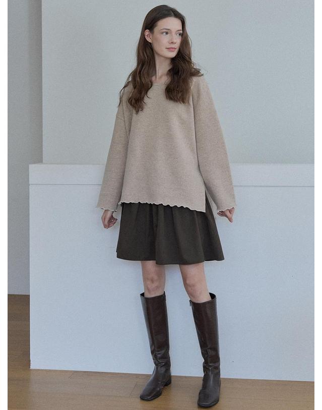 아방 Wool Oversize Unbalanced Knit - BEIGE 착용컷