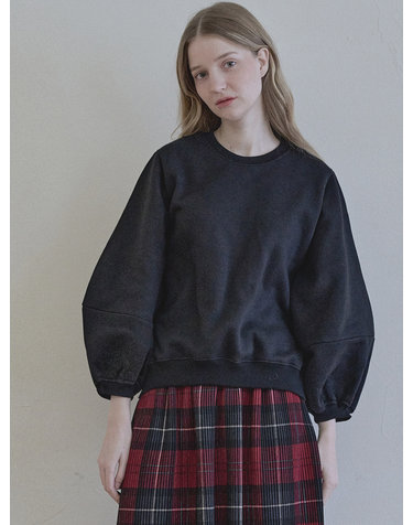 Round Volume Sleeve Brushed Sweatshirts - BLACK