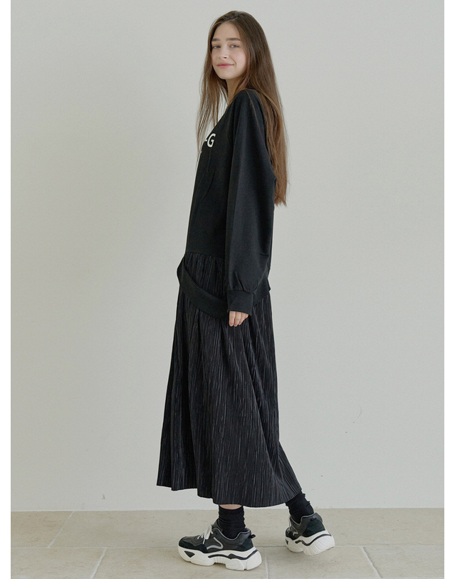 아방 Logo MTM Pleated Mix Dress - BLACK 착용컷