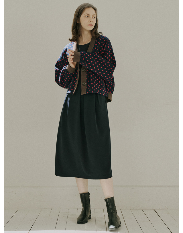 아방 Dot Jacquard Knit Cardigan - NAVY 착용컷