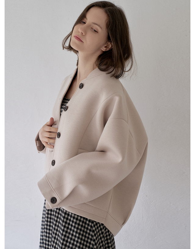 아방 Neoplan Overfit Baseball Jumper - BEIGE 착용컷