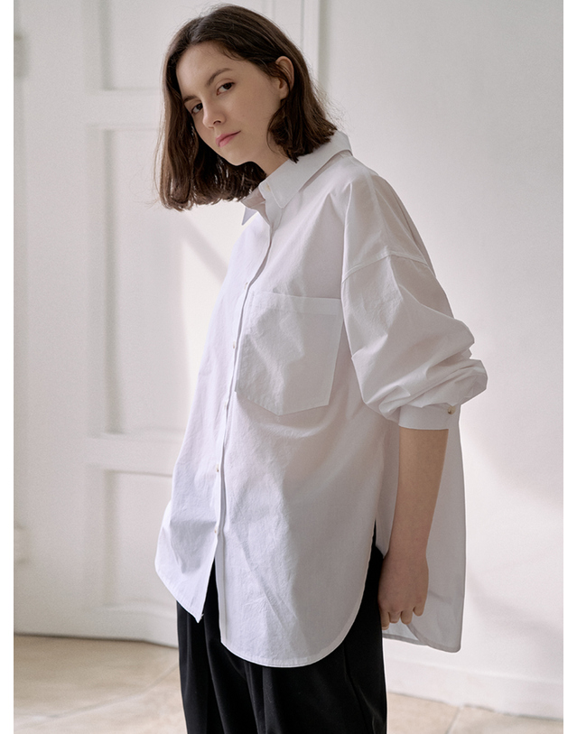 아방 Boy-fit Unbalanced Washing Shirt - WHITE 착용컷