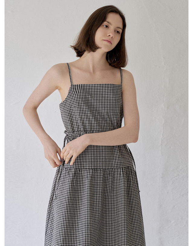 아방 Gingham Check String Layered Dress - BLACK 착용컷