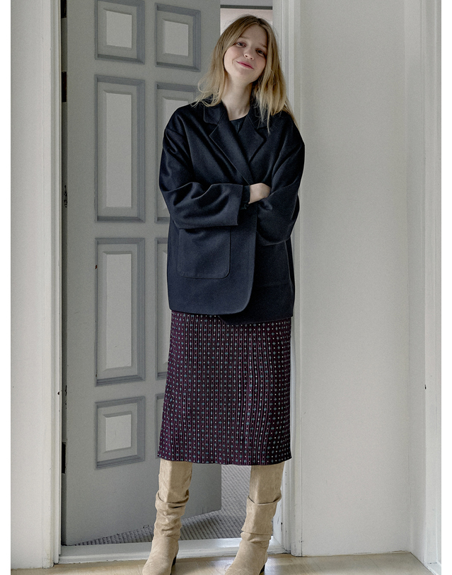 아방 Herringbone Oversize Jacket - BLACK 착용컷
