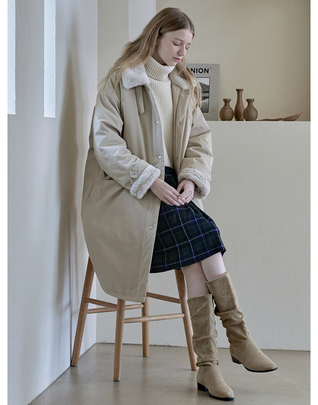 아방 Safari Fur Long Padding Jumper - BEIGE 착용컷