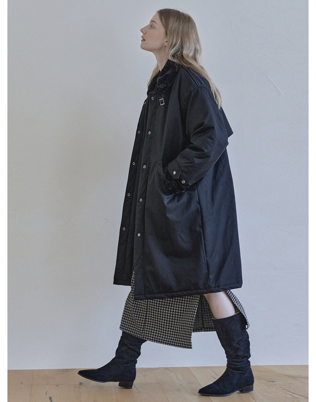 아방 Safari Fur Long Padding Jumper - BLACK 착용컷