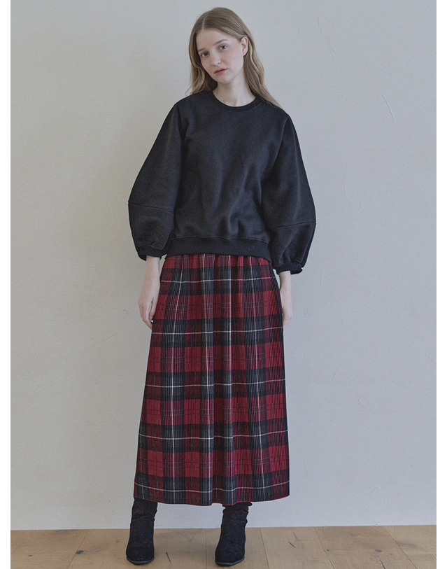 아방 Round Volume Sleeve Brushed Sweatshirts - BLACK 착용컷