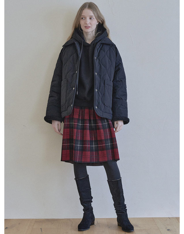 아방 Tartan Check Pleated Midi Skirt - RED 착용컷