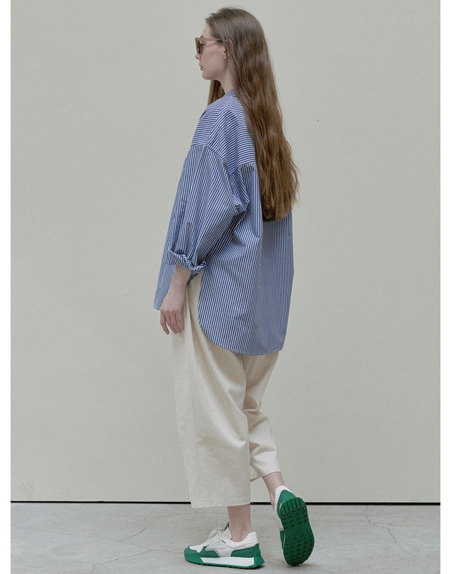 아방 Unbalance Stripe overfit shirt - blue 착용컷