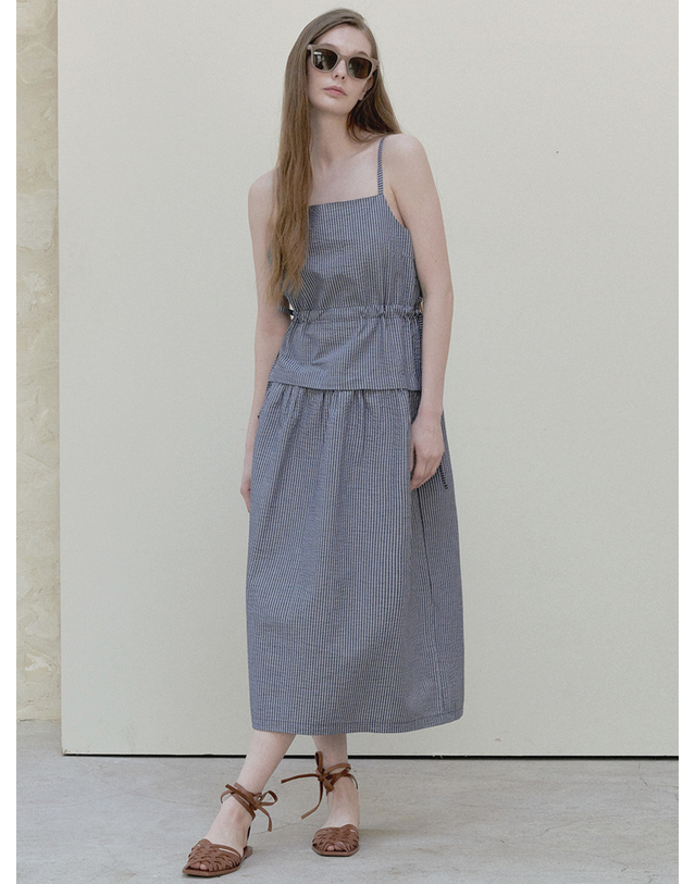 아방 Stripe Washing Sleeveless Dress - navy 착용컷