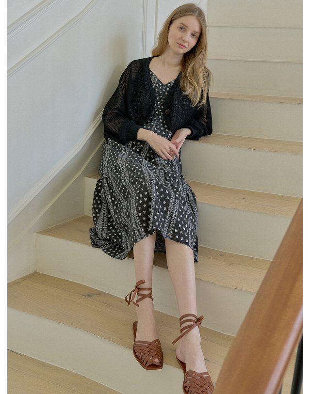아방 Linen Summer Knit Bolero - BLACK 착용컷