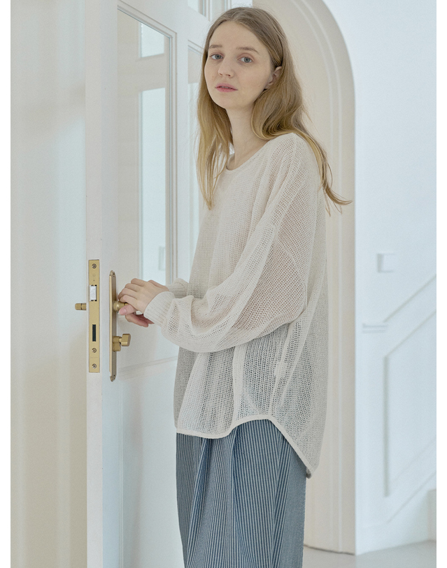 아방 See Through Overfit Knit Pullover - OATMEAL 착용컷