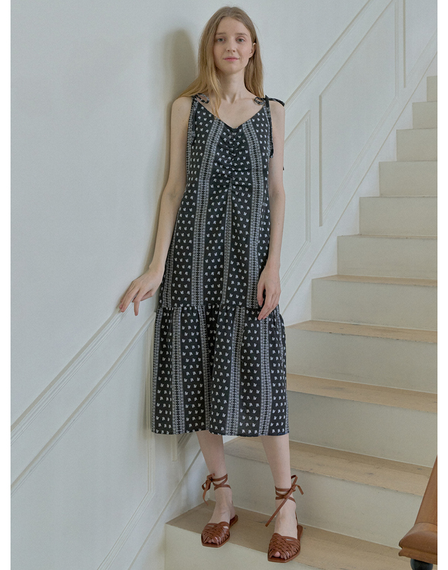 아방 Ethnic Pattern Ribbon Dress - BLACK 착용컷