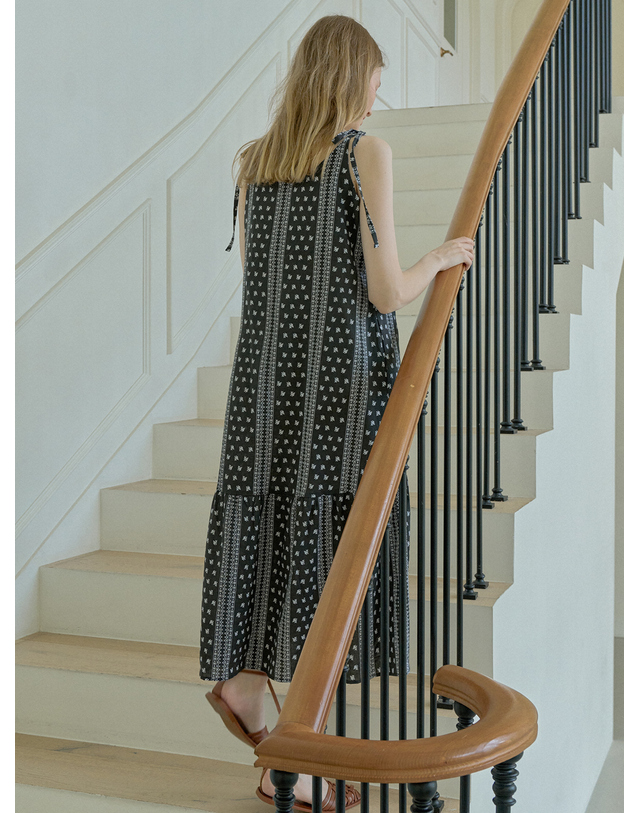 아방 Ethnic Pattern Ribbon Dress - BLACK 착용컷