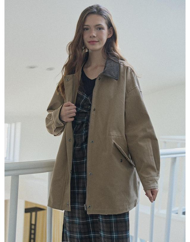 아방 Corduroy Collar Safari Jumper - CAMEL 착용컷