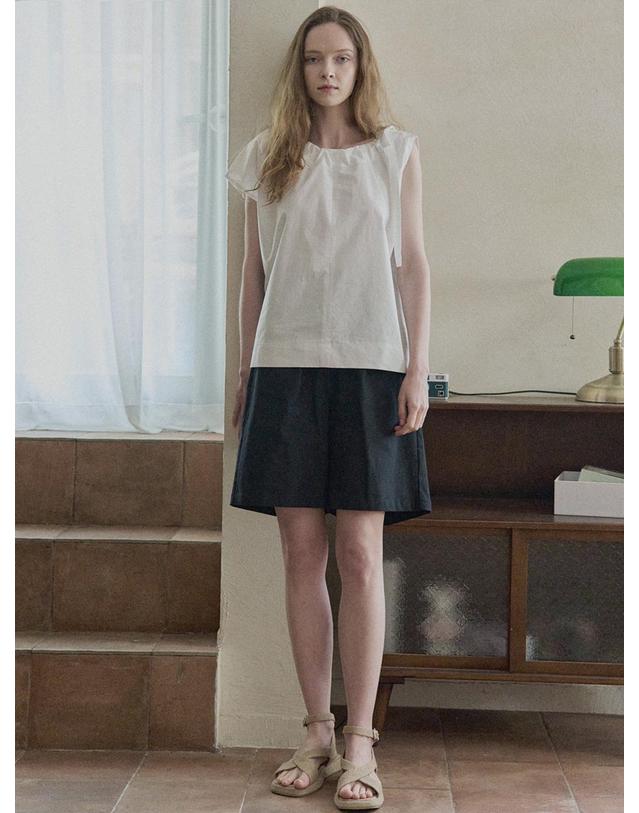 아방 Cotton Span Short Pants - BLACK 착용컷