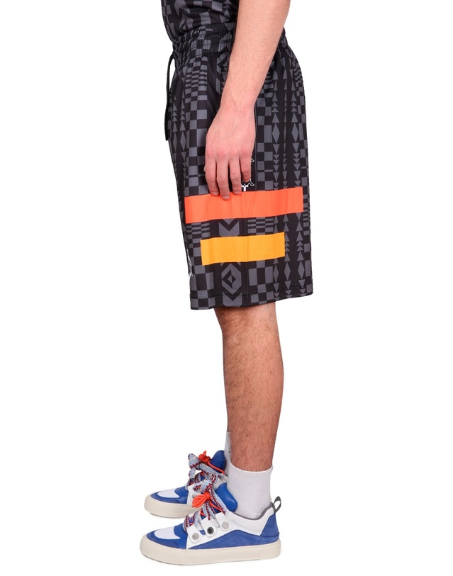 마르셀로불론카운티오브밀란 [해외직구] 23 S/S 마르셀로 불론 MARCELO BURLON X KAPPA 버뮤다 쇼츠 CMVH004_S23FAB0011007 B0040208747 착용컷