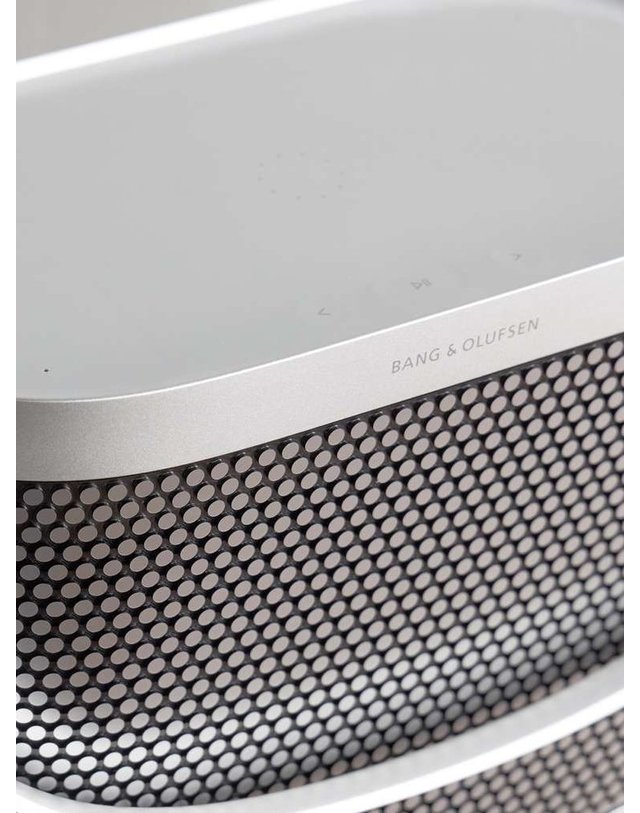 뱅앤올룹슨 [해외직구] 뱅앤올룹슨 BEOSOUND A5 스피커 1254106 B0082121801 착용컷