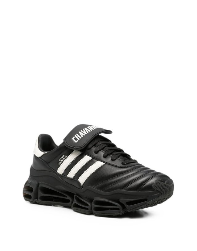 아디다스 [해외직구] 아디다스 CHAVARRIA MEGARIDE COPA 스니커즈 KZ8743COREBLACK/OFFWHITE B0712067492 착용컷