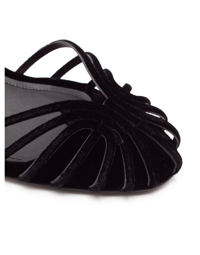 알레비 [해외직구] 알레비 블랙 벨벳 케이지 샌들 L26SC002N1402997BLACK B0302276438 착용컷