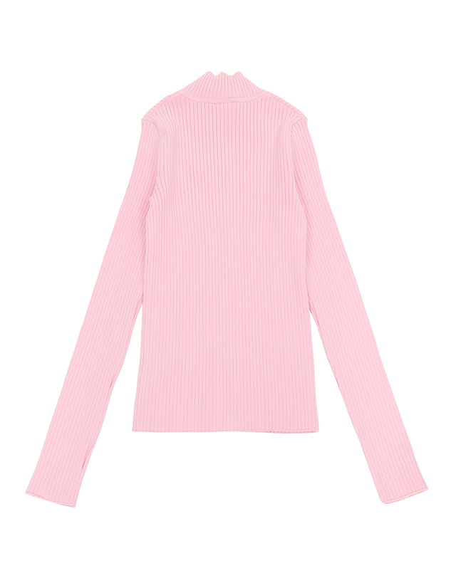 꾸레쥬 꾸레쥬 422MPU022FI0001 ROSE 여성 터틀넥 니트 착용컷