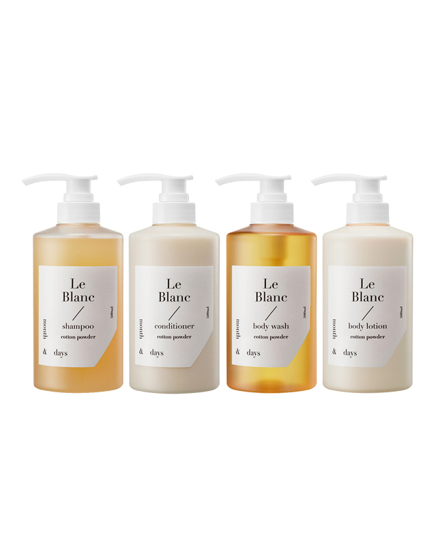 먼스앤데이즈 먼스앤데이즈 르 블랑 풀패키지(샴푸500ml+컨디셔너500ml+바디워시500ml+바디로션500ml) 착용컷