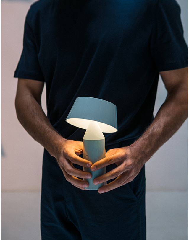 마르셋 [두오모/marset] Bicoca Portable Lamp 비코카 포터블램프 (6종 택1) 착용컷
