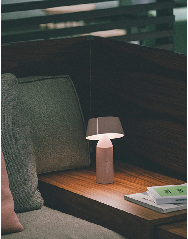 마르셋 [두오모/marset] Bicoca Portable Lamp 비코카 포터블램프 (6종 택1) 착용컷