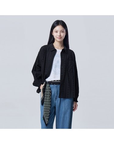 아일렛 자수 핀턱 블라우스_BABL01641BK