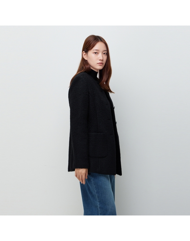 시슬리 노카라 브이넥 부클 자켓_SAJKE1661BK 착용컷