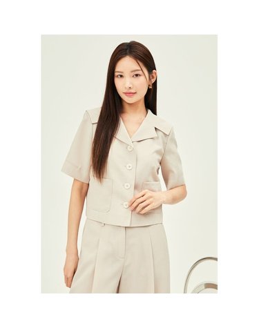 [갤러리아] 세일러 칼라 크롭 블라우스(GP6M0BL921)*