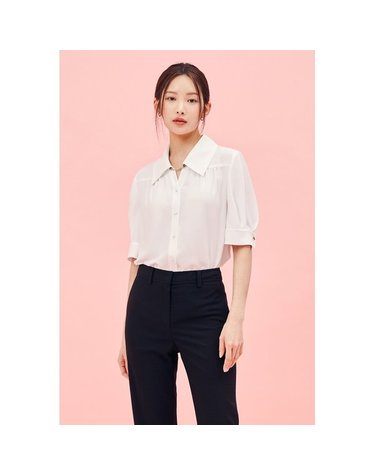 [갤러리아] 체인 장식 타이넥 블라우스(GP6A0BL821)*