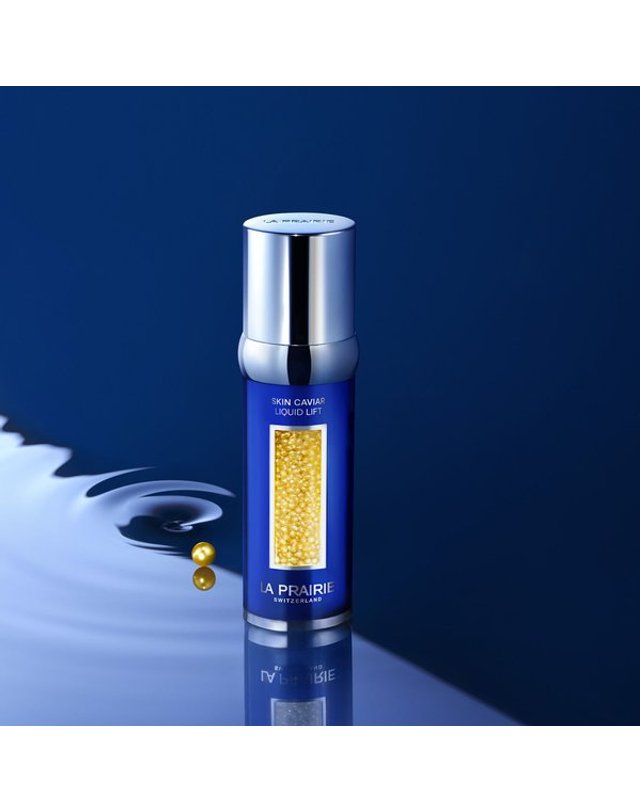 라 프레리 라프레리 [갤러리아] [10월]스킨 캐비아 리퀴드 리프트 50ml 세트 착용컷