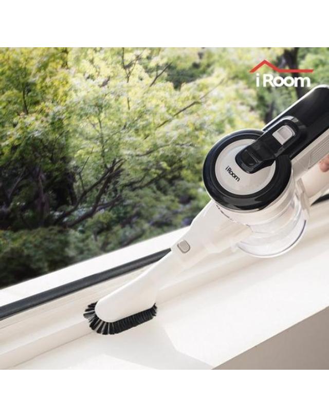 아이룸 [아이룸] IROOM 무선청소기 샤프 (셀프스탠딩) / SHARP 착용컷