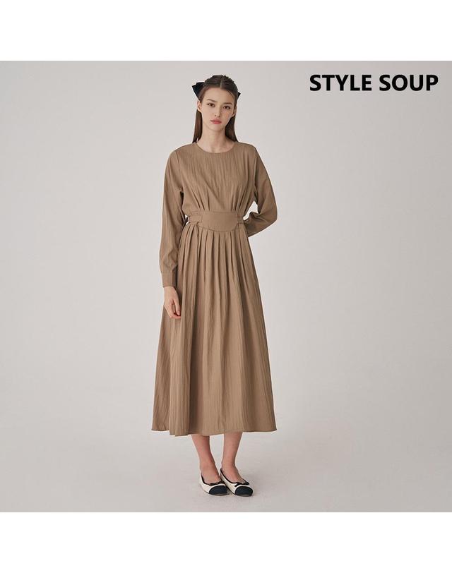 숲 [SOUP] 플리티드 롱 원피스 (SB9OPE2) 착용컷