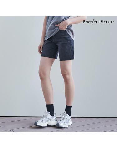 [SOUP] 햄라인 커팅 데님 하프 팬츠 (WB5DHE1)