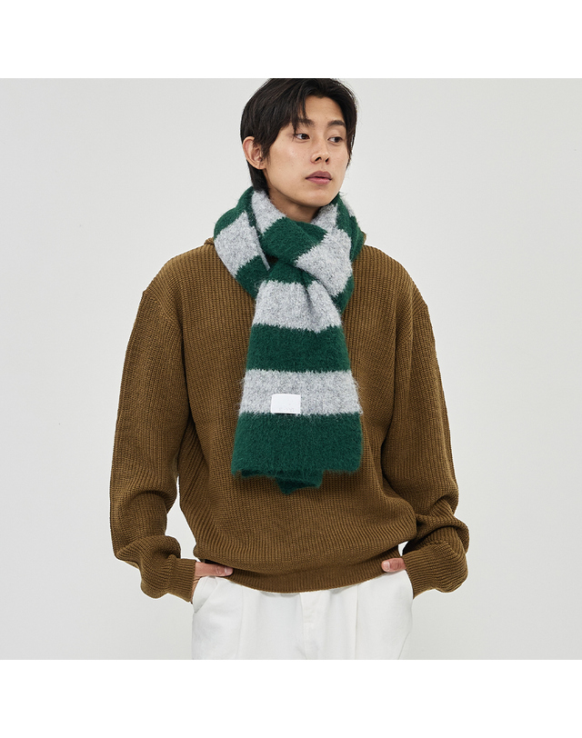 에이본 베이 단가라 머플러 그린 착용컷