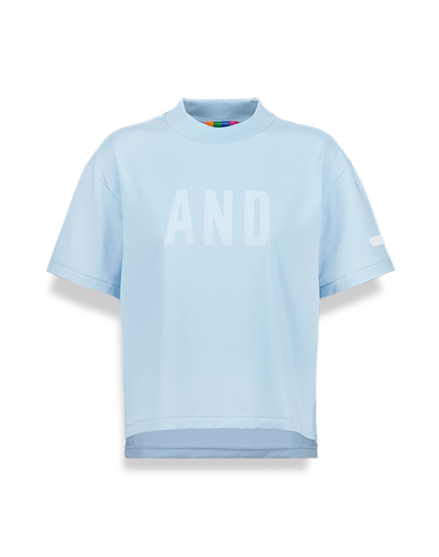 앤드골프 Mock Neck T shirts Sky Blue 착용컷