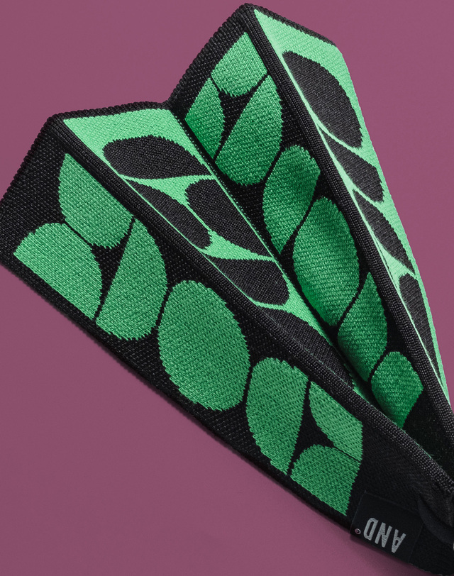 앤드골프 Pleats Ball Towel Modern Green 착용컷