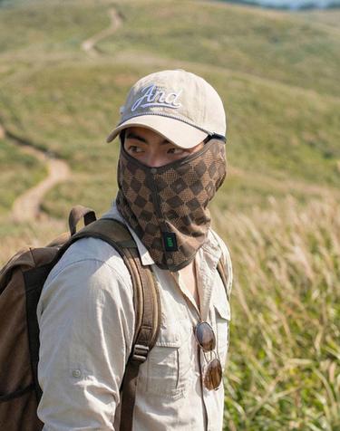 UV Scarf Check Brown