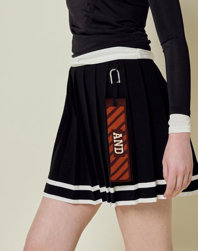 앤드골프 Pleats Ball Towel Retro Brown Orange 착용컷