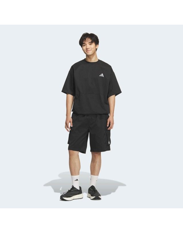 아디다스 [갤러리아] [MENS SPORTSWEAR] 루즈핏 우븐 카고 쇼츠 (KS1191) 착용컷