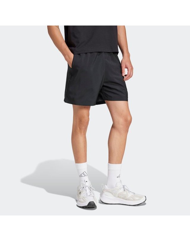 아디다스 [갤러리아] [MENS SPORTSWEAR] 에센셜 스몰로고 카고 첼시 쇼츠 (JF3530) 착용컷