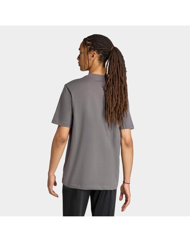 아디다스 [갤러리아] [MENS SPORTSWEAR] 하우스오브티로 리니어 그래픽 반팔 티셔츠 (KE4033) 착용컷