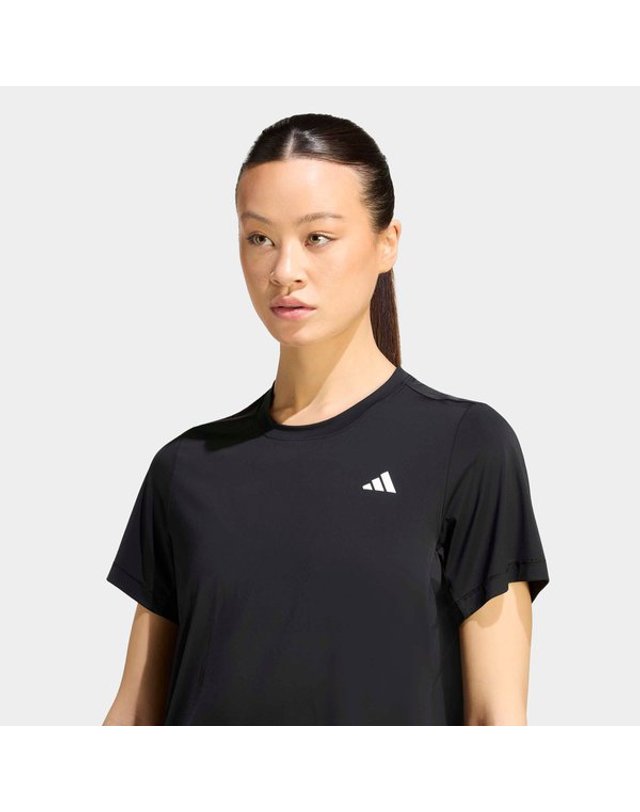 아디다스 [갤러리아] [WOMENS TRAINING] 프라임리프트 에센셜 워크아웃 티셔츠 (KW4399) 착용컷