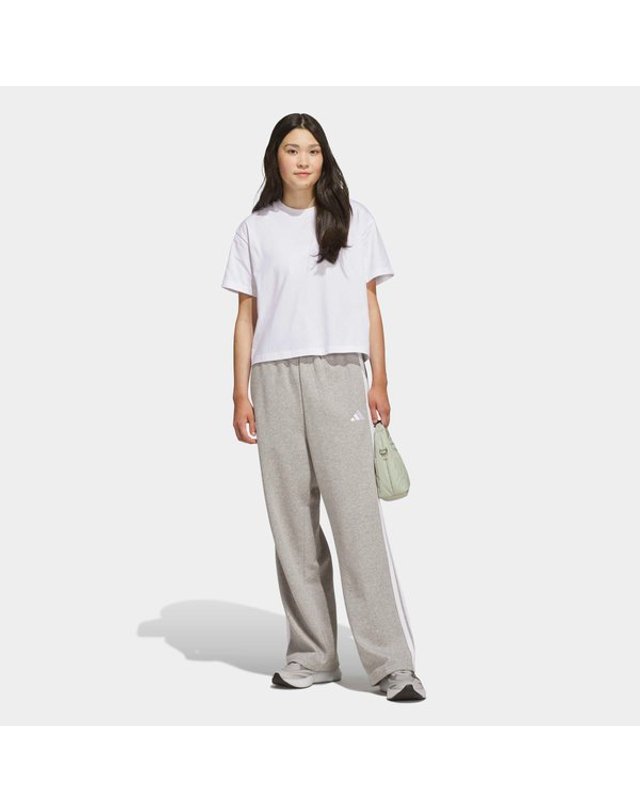 아디다스 [갤러리아] [WOMENS SPORTSWEAR] 에센셜 3S 플리스 레그 오픈헴 팬츠 (KU5571) 착용컷